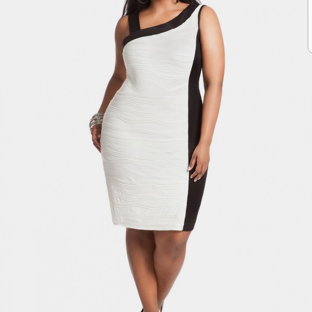 20% OFF! Color Block Uneven Dress.